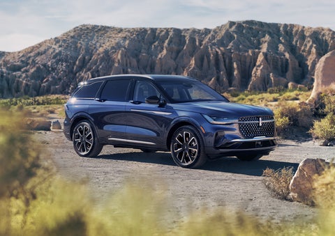 A 2024 Lincoln Nautilus® SUV is parked in a desert national park. | Griffin Lincoln in Tifton GA